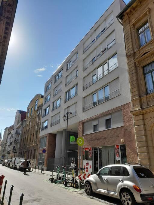 Lovely Apartment In City Centre For 4 Guests Budapest Exterior photo